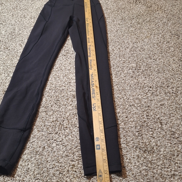 Lululemon In Movement Tight Everlux Black Womens Size 2 - Picture 5 of 7